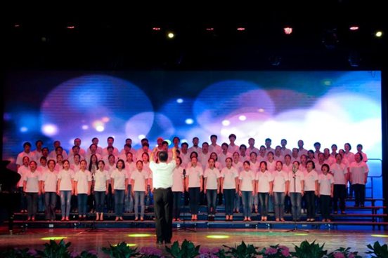 C:\Users\Lenovo\Desktop\杏色
大合唱\杏色
大合唱\0044.jpg